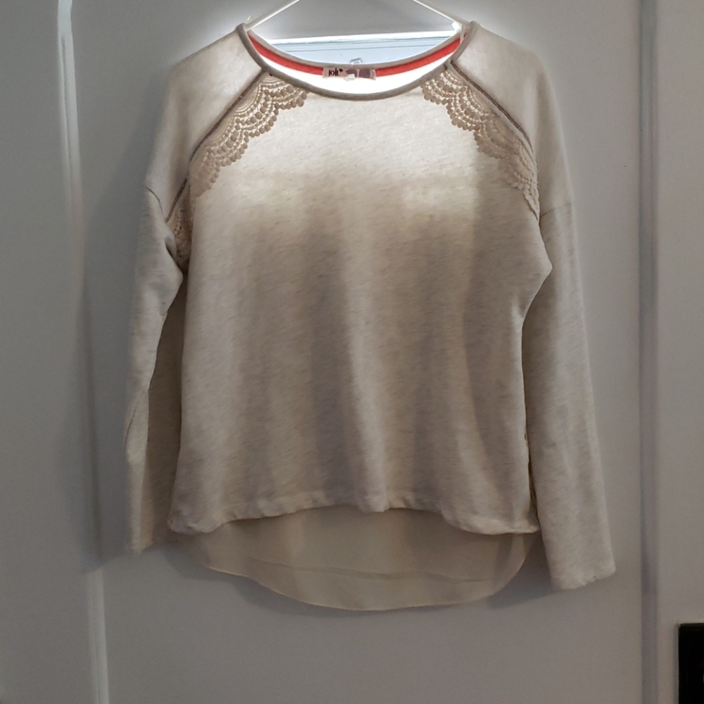Long sleeve jolt top